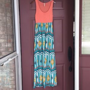 Tyche Dresses - Coral Maxi Tyche Dresses - Coral Maxi